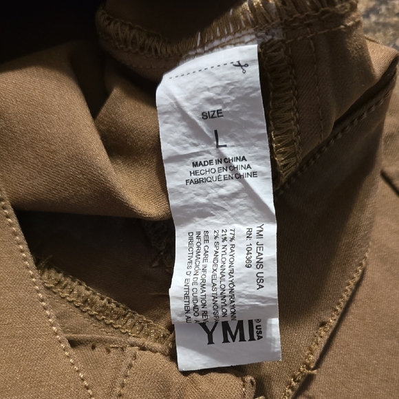YMI Tan Flare Jeans for Women Size Large - Picture 4 of 6
